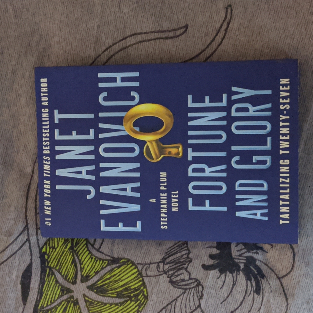 Janet Evanovich Fortune and Glory